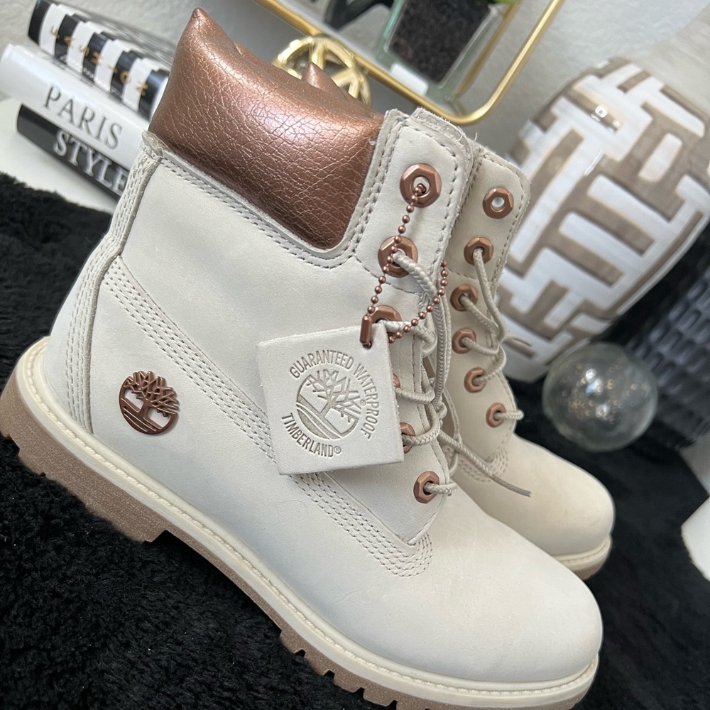 TIMBERLAND WOMEN'S WATERVILLE 6" DOUBLE COLLAR WATERPROOF BOOTS